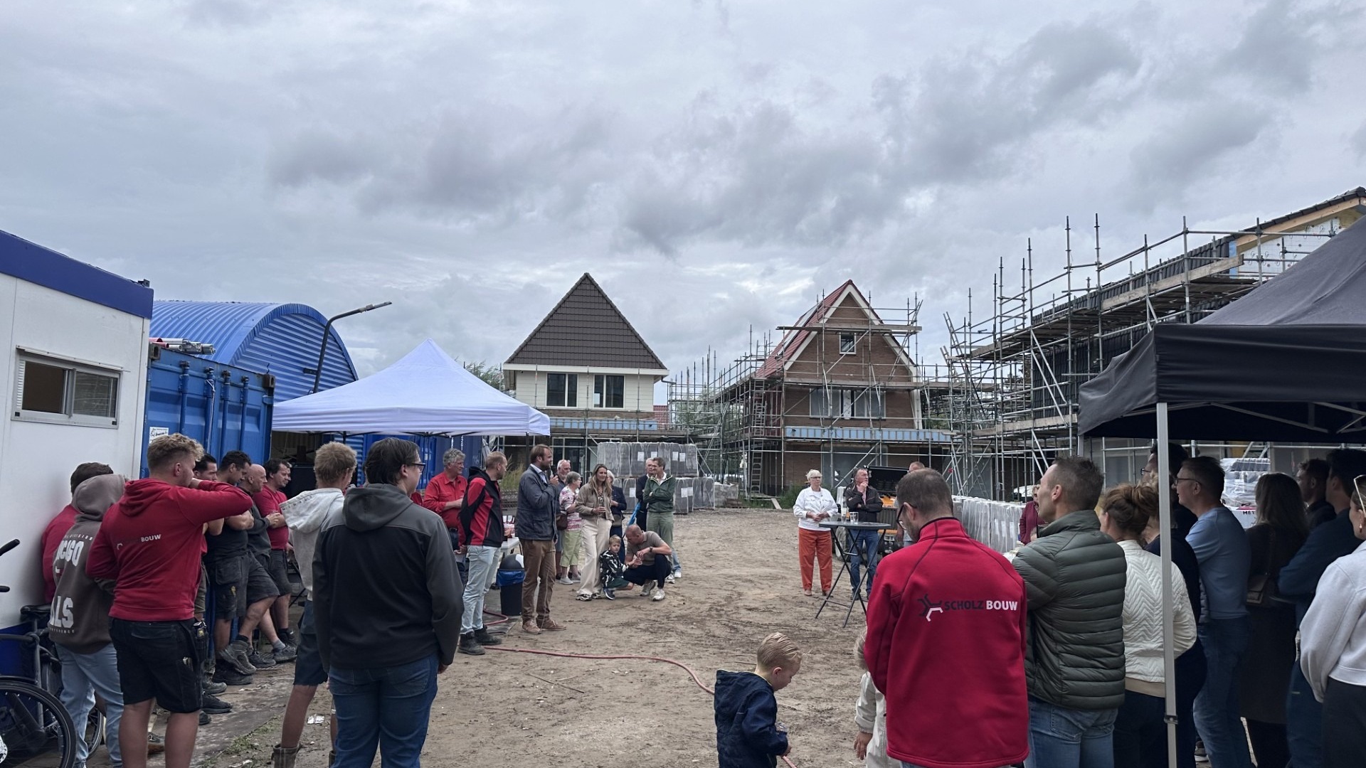 Hoogste punt Velserweide feestelijk gevierd